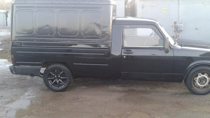 ИЖ 27175 черный пикап
