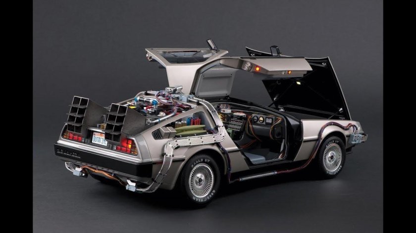 DELOREAN DMC-12 назад в будущее