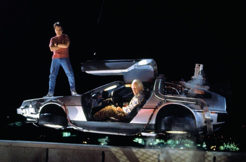 Делориан машина назад в будущее 2