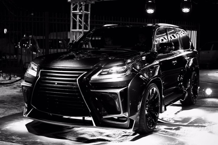 Lexus LX 570 2016 Black