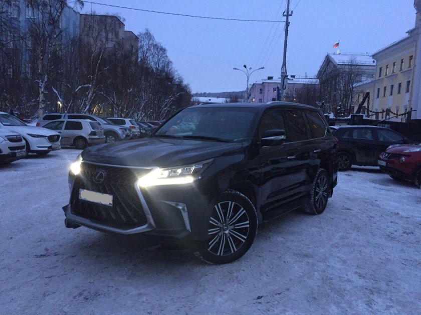 Lexus LX 570 2018 Black
