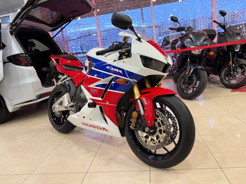 Хонда сбр 600
