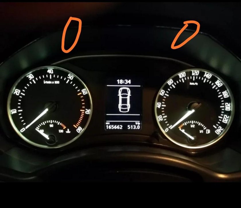 Приборная панель Шкода Октавия