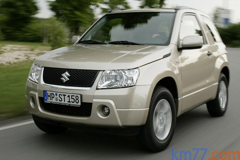 Suzuki Grand Vitara 3d