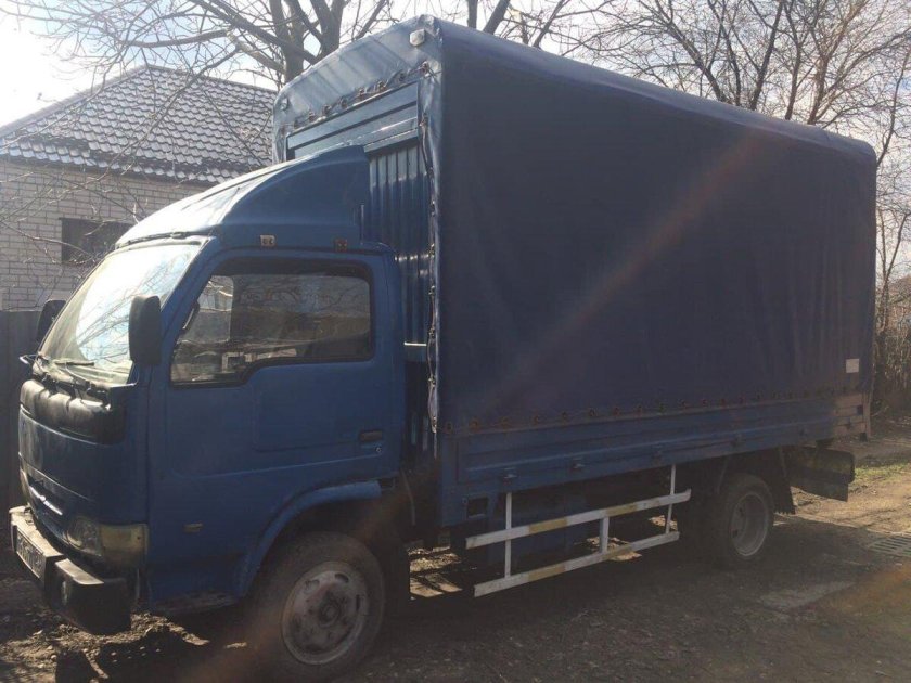 Yuejin nj1041dbz (бортовой)