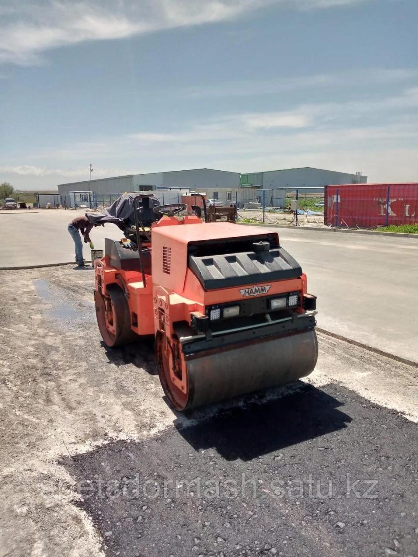 Виброкаток дорожный