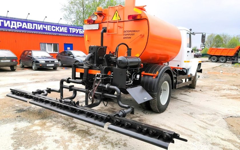 Автогудронатор АГ-3.5