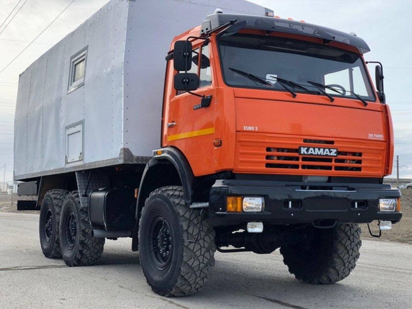 КАМАЗ 43118 2011 года
