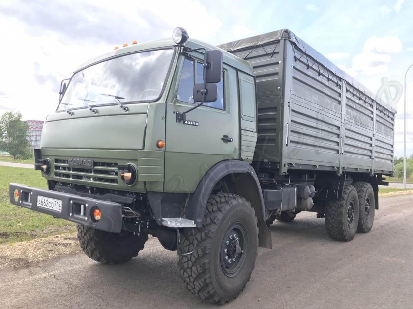 КАМАЗ 43114 бортовой военный
