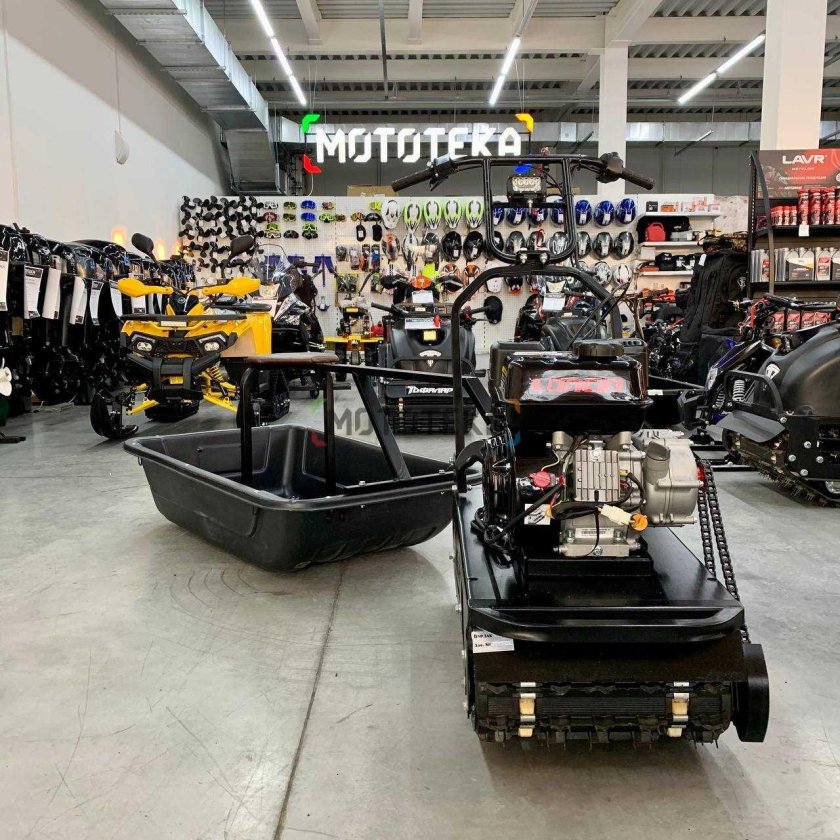 Бурлак мотобуксировщик