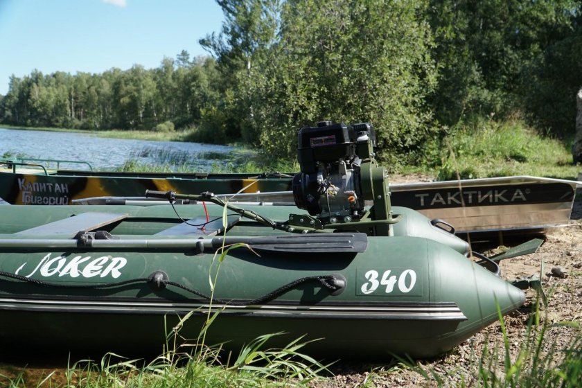 Лодочный мотор Бурлак