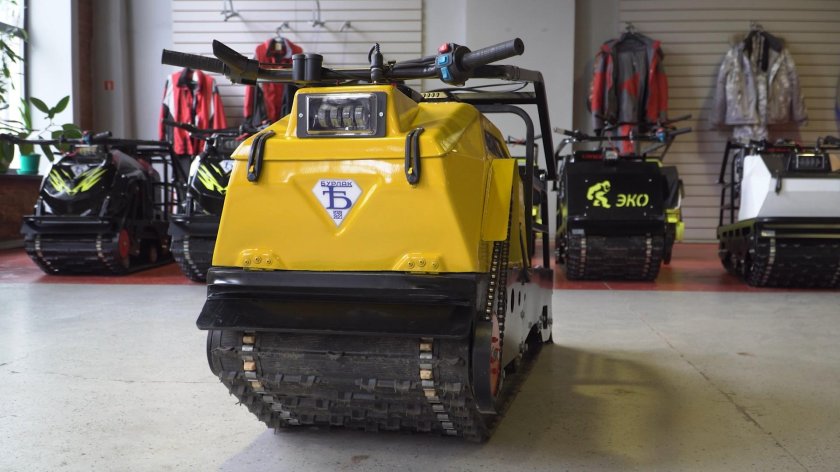 Бурлак Пионер мотобукс