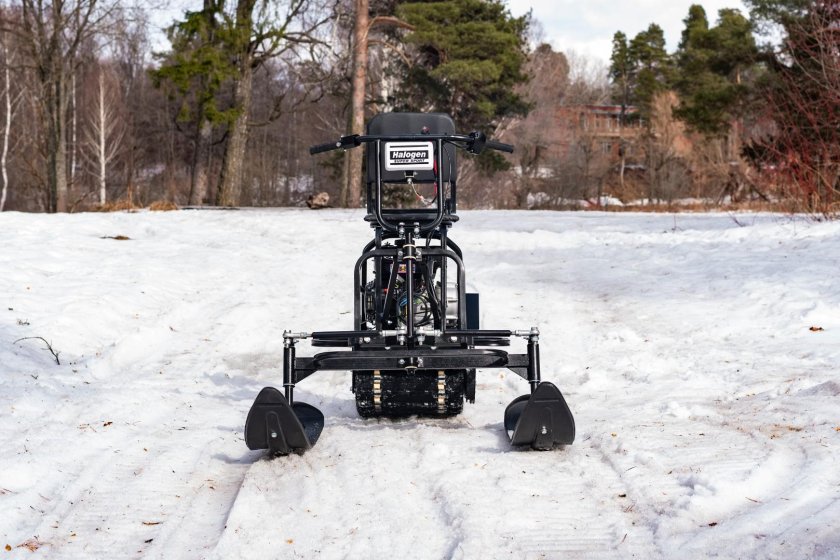 Мотобуксировщик Бурлак Немо 6.5 л.с санный модуль