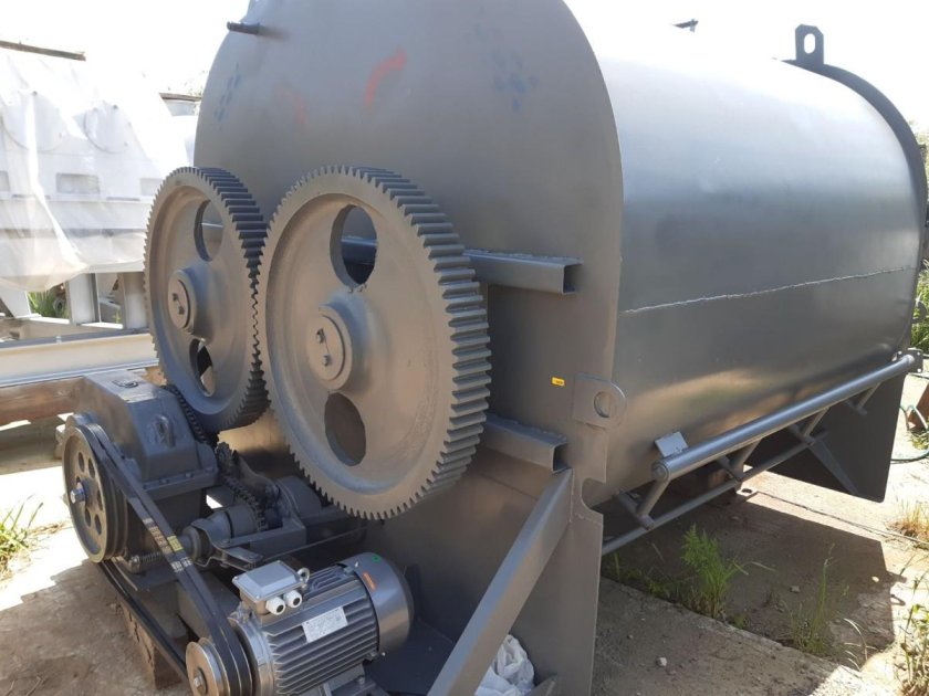 Смеситель запарник кормов с-12