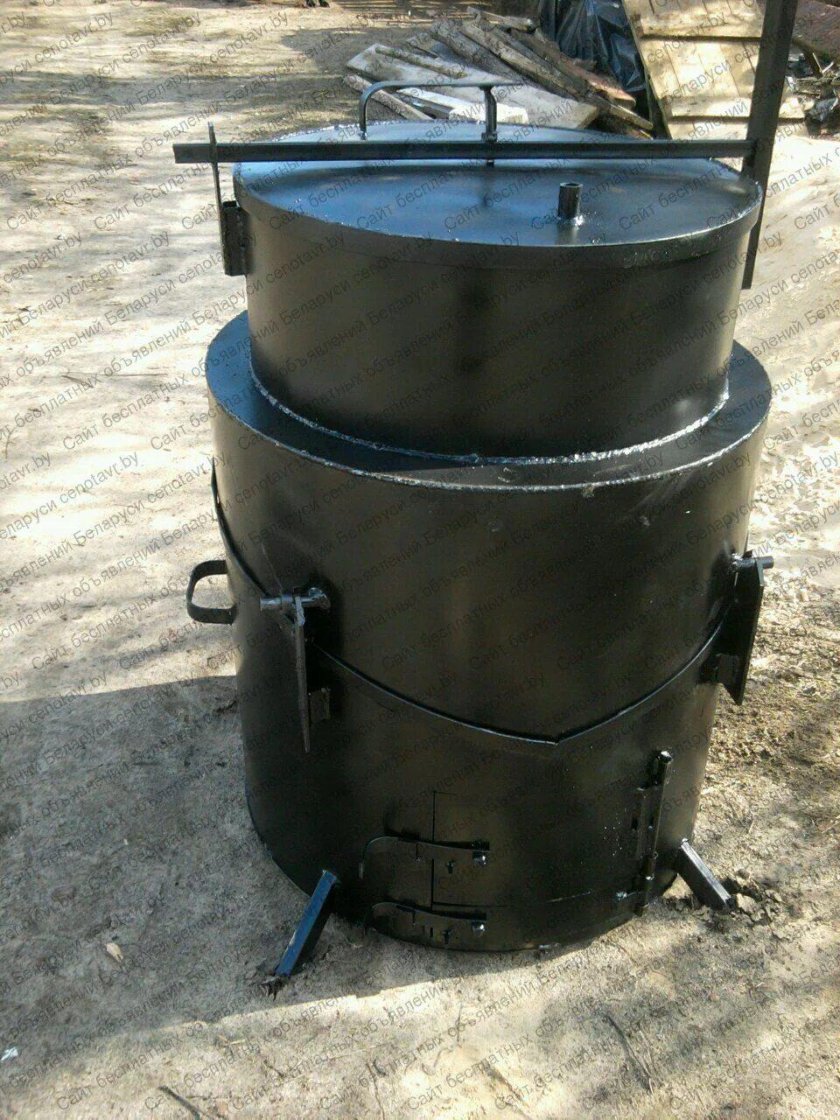 Котел для варки свиньям