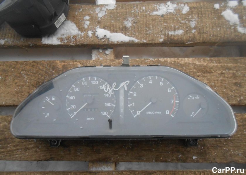 Щиток приборов Nissan Cefiro a32