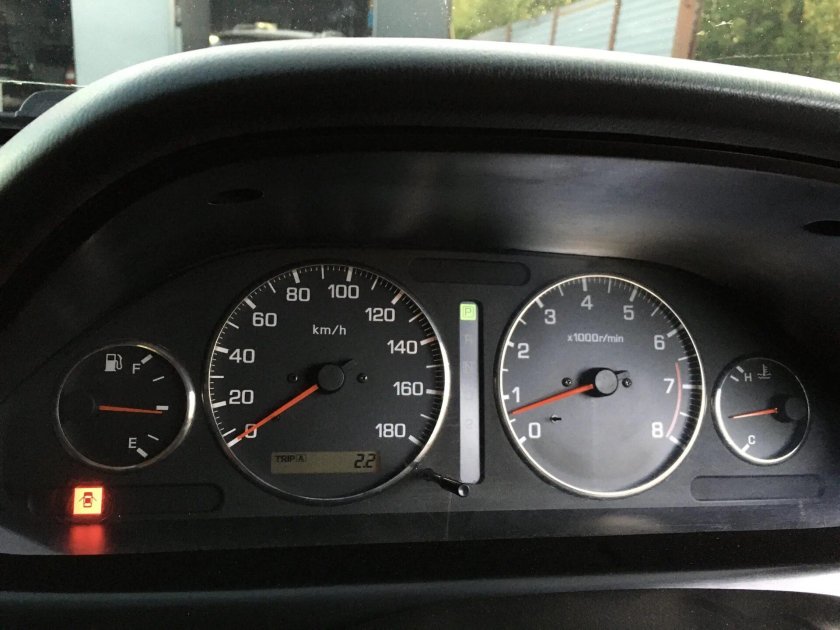 Приборная панель ниссан