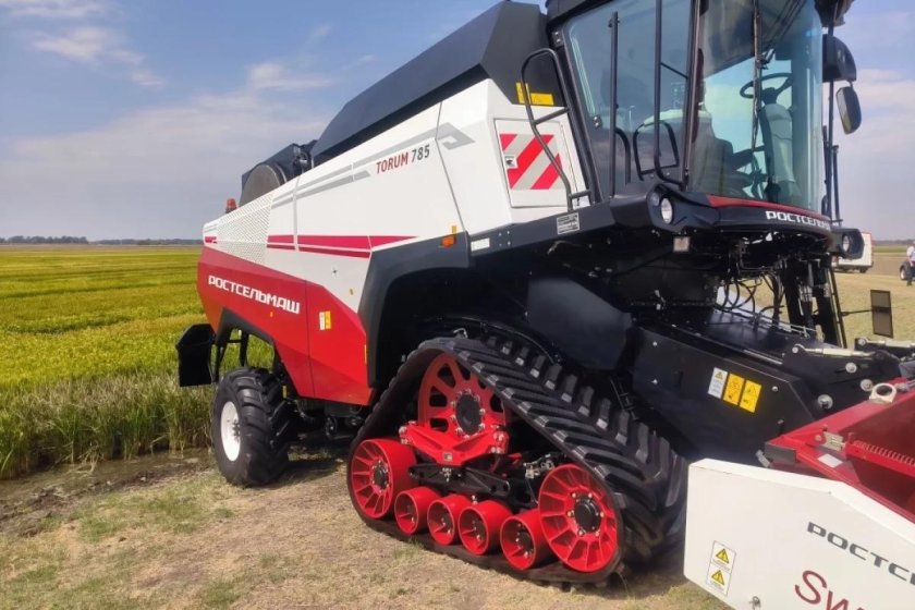 Комбайн торум 785