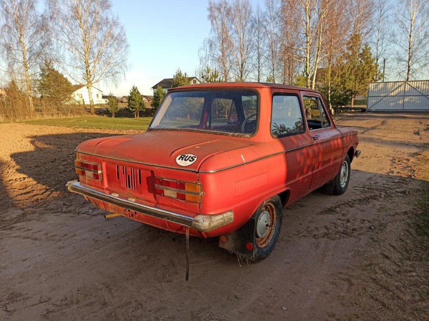 Заз 968 м красный