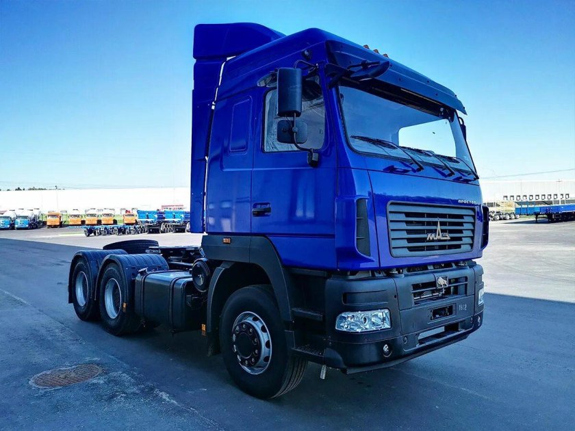 Седельный тягач маз