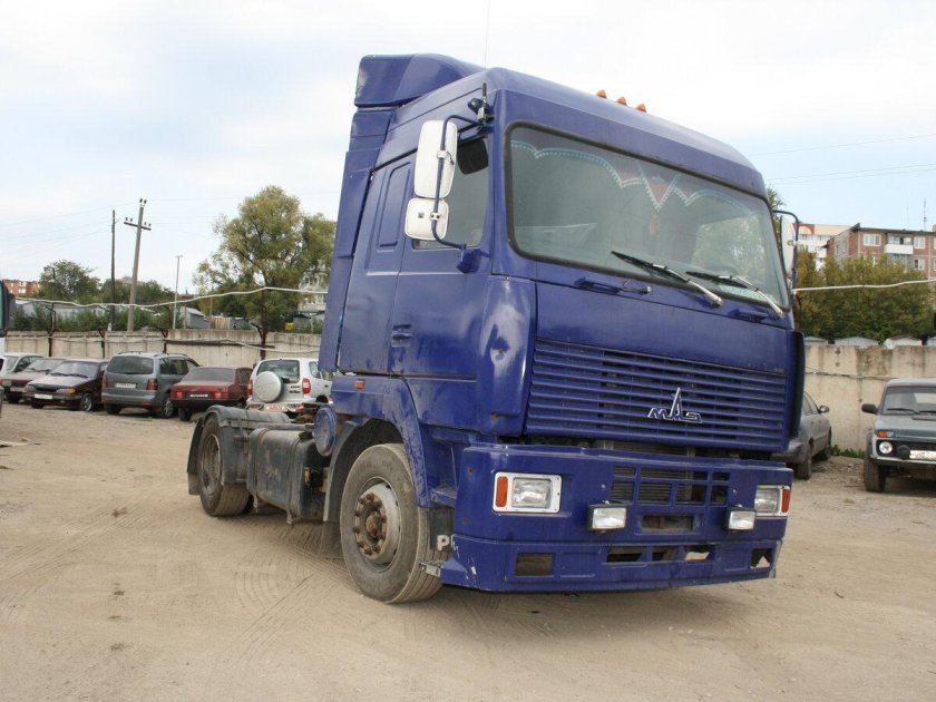 МАЗ 5440 синий