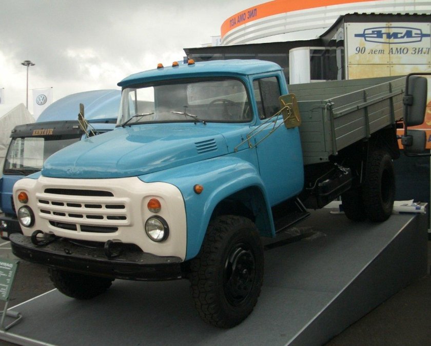 ЗИЛ-130 грузовой автомобиль