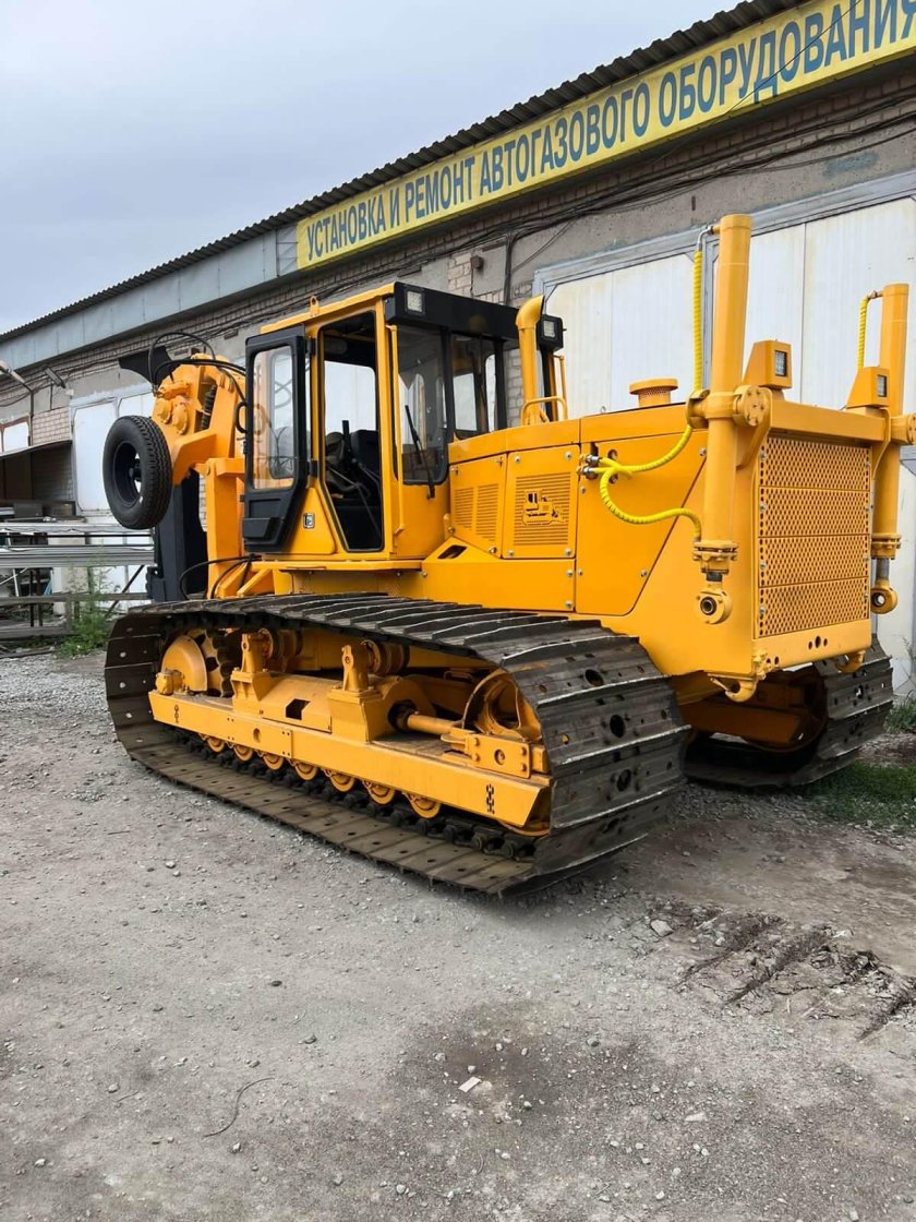 Бульдозер чтз б10м