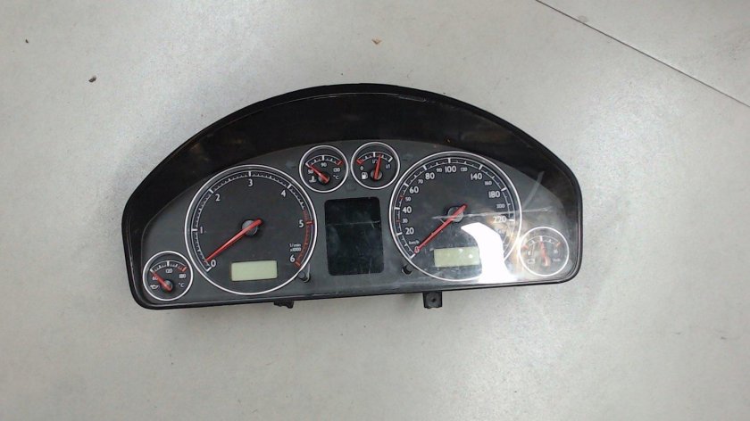 Приборная панель фольксваген