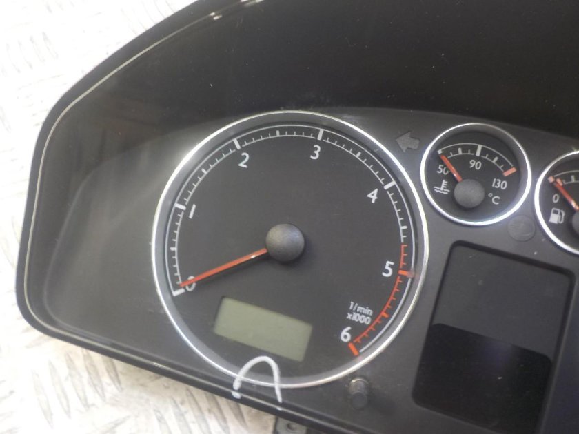 Фольксваген Шаран панель приборов