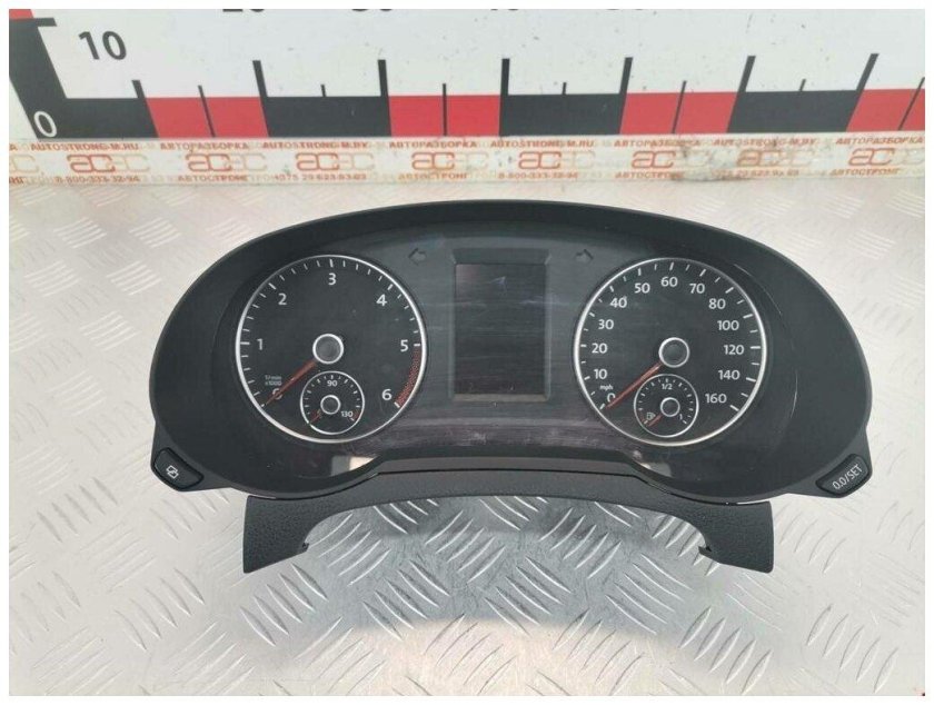 Панель приборов Шаран