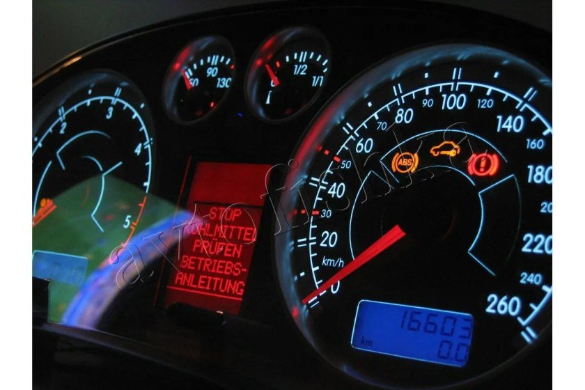 Приборная панель Passat b5