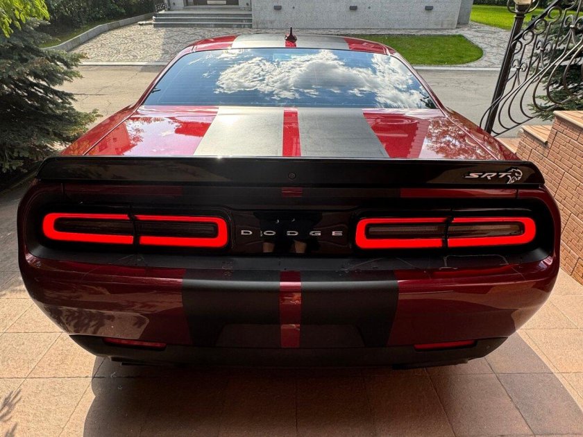 Dodge challenger iii рестайлинг 2