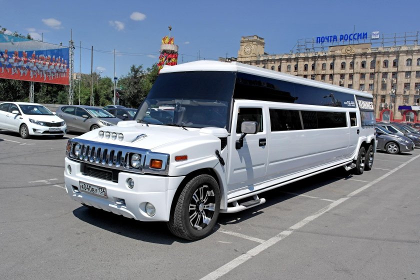 Лимузин Хаммер h2 двухэтажный