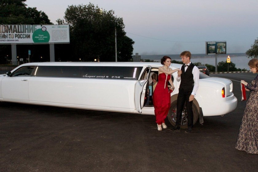 Двухъярусный лимузин