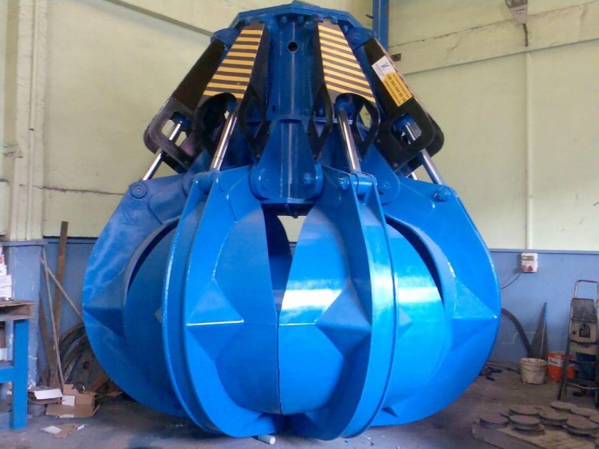 Грейфер гидравлический многочелюстной