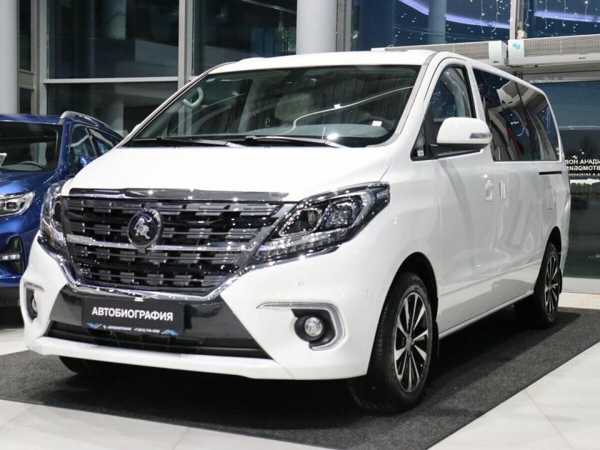 Новый китайский минивэн