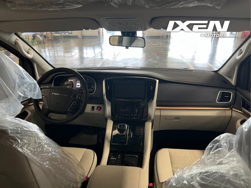 Минивэны в России