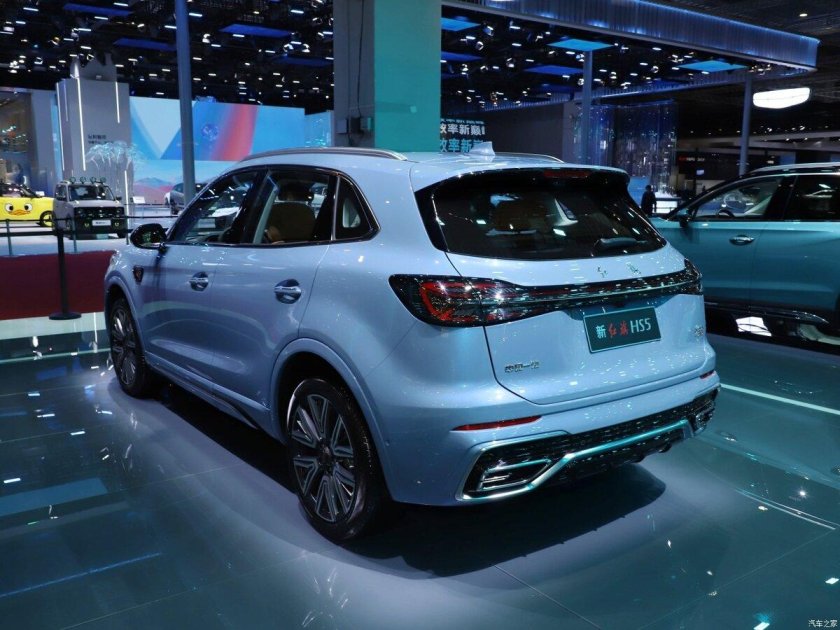 Hongqi hs5
