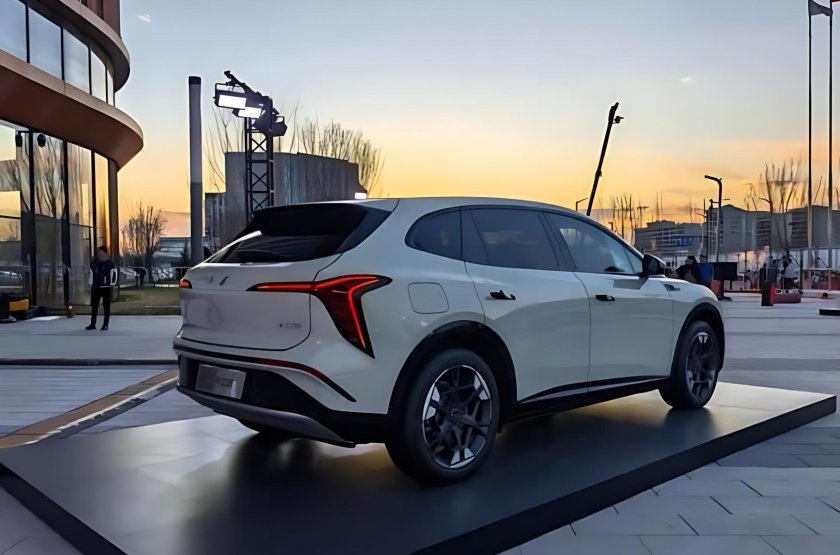 Электрический кроссовер