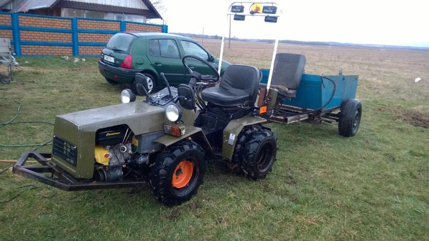 МТЗ 082 минитрактор