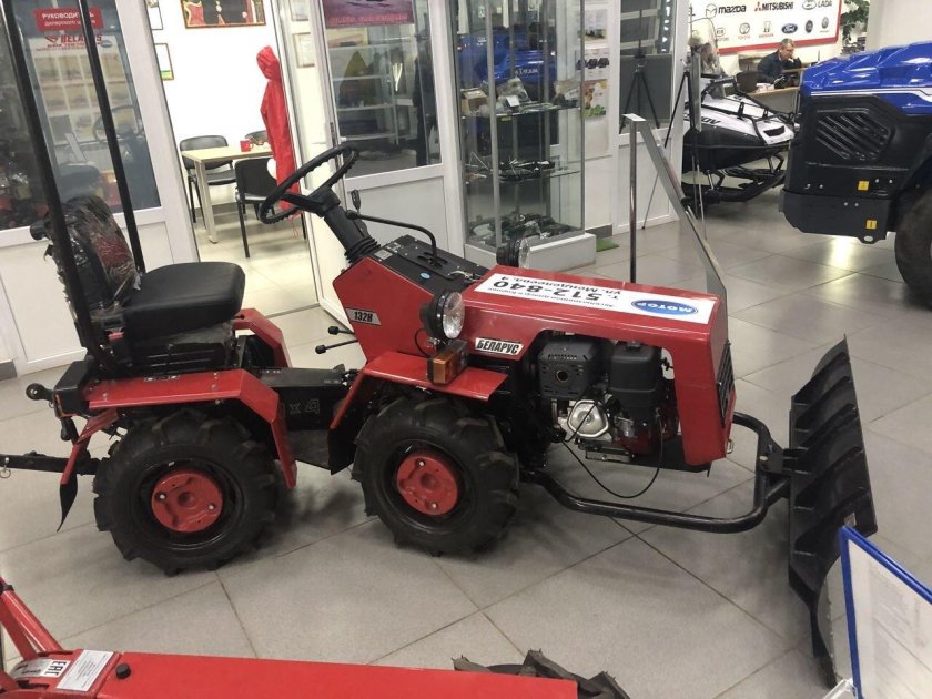 Снегоуборщик Canadiana cl61750r