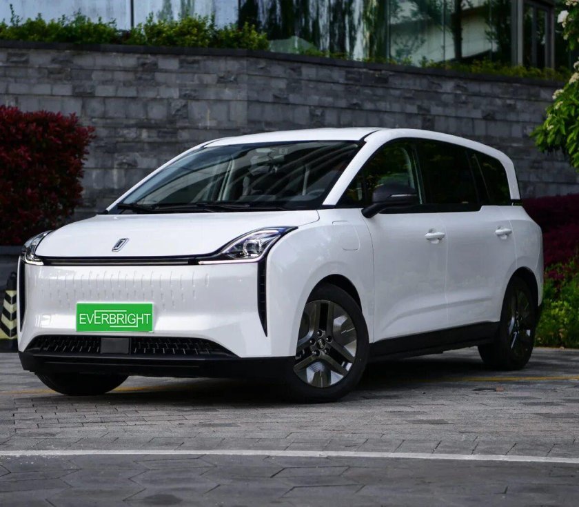 FAW Besturn электромобиль