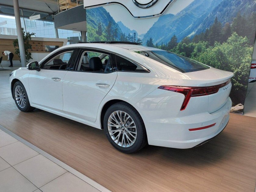 FAW Bestune b70 2.0 at, 2023 отзывы