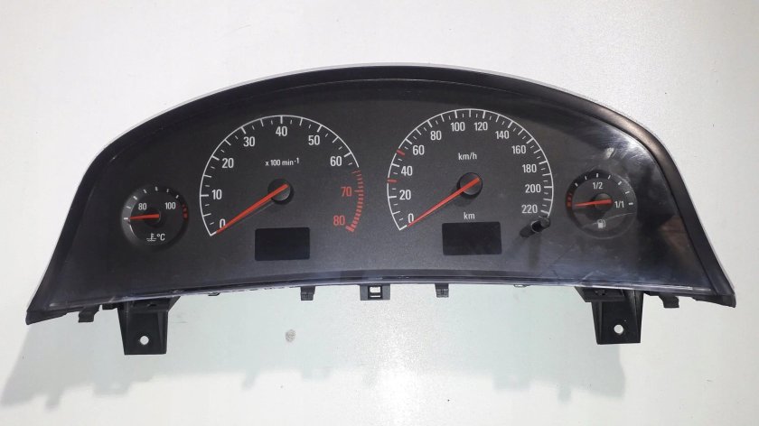 Приборная панель Opel Vectra c