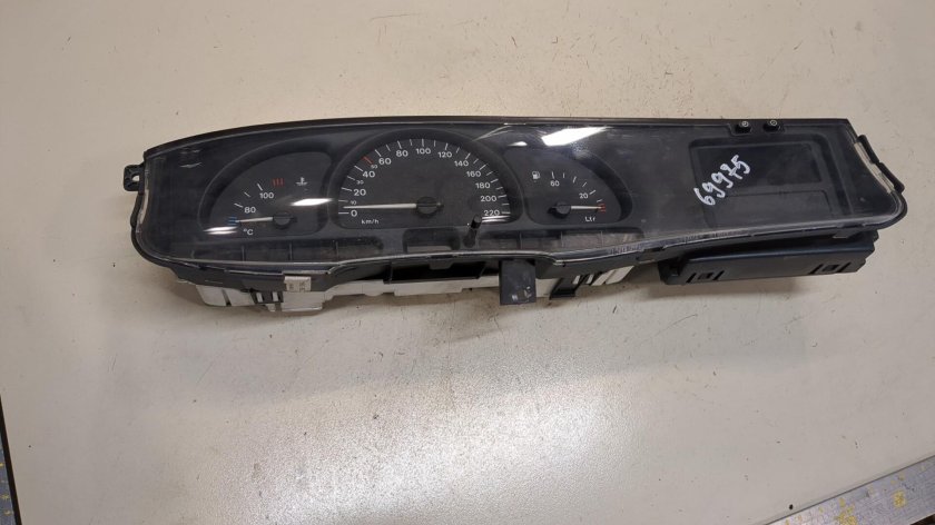 Панель приборов opel vectra b
