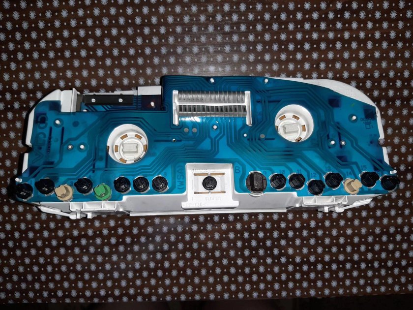 Лампочки приборной панели Opel Vectra b