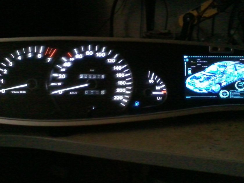 LCD панель Opel Omega b