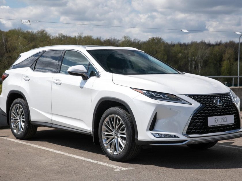 Lexus RX 4
