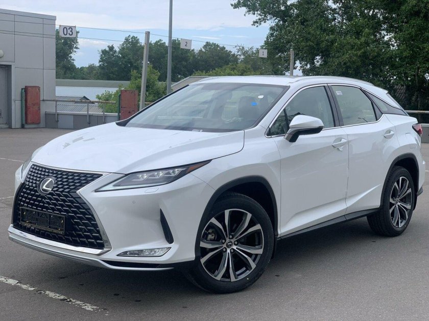 Лексус РХ 300 2022