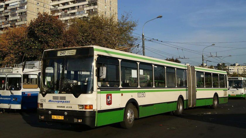 Ikarus-435t